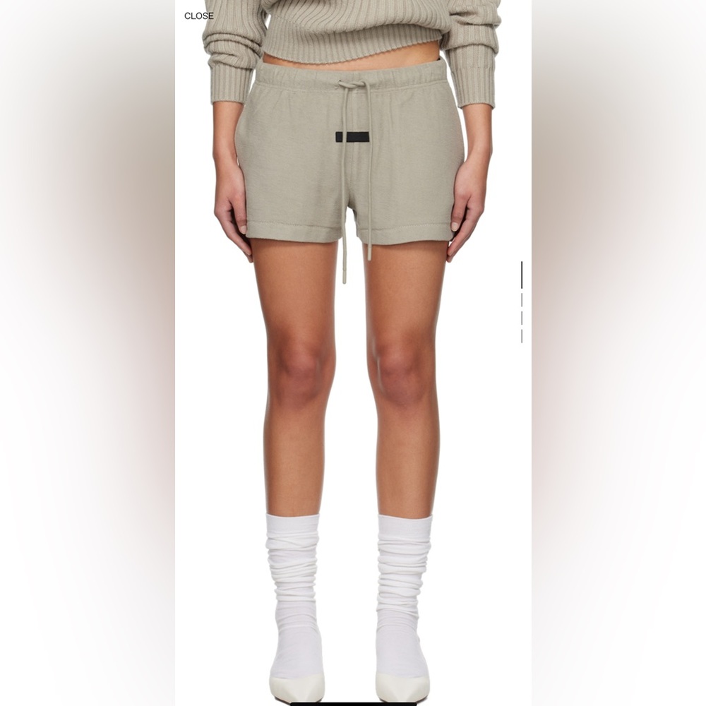 FEAR OF GOD ESSENTIALS Grey Patch Shorts